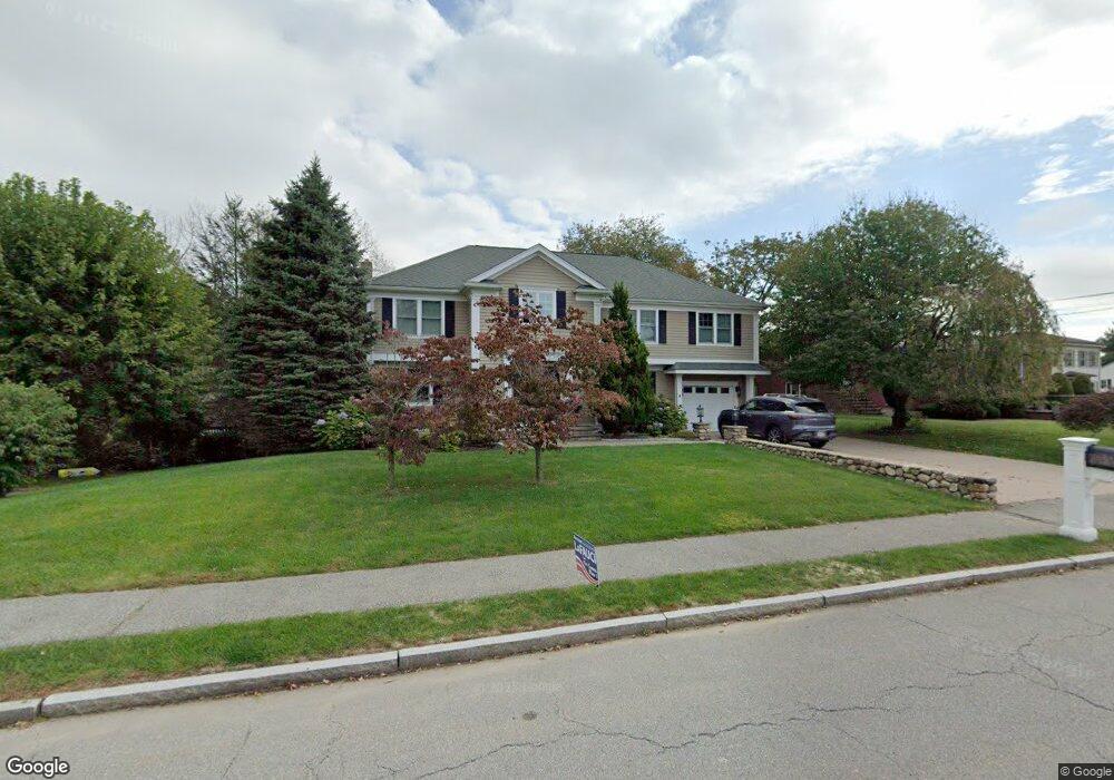 122 Harrington Rd, Waltham, MA 02452 - photo 1