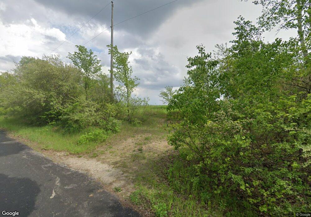 4351 Highview Dr, West Bend, WI 53090 - photo 1