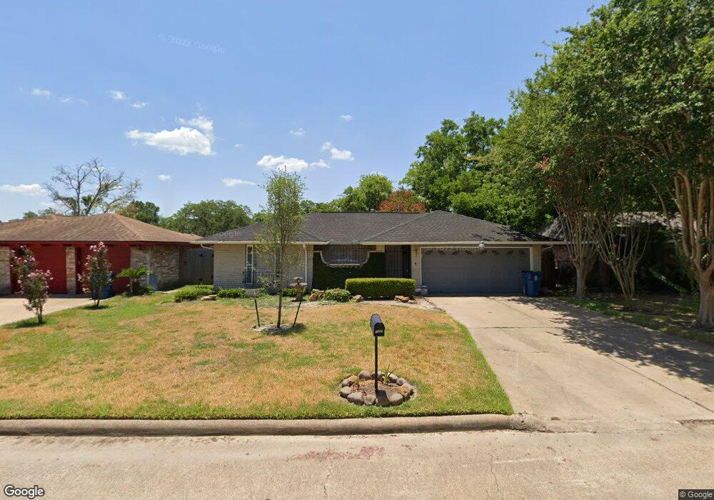 1923 Aldsworth Dr, Houston, TX 77088 - photo 1
