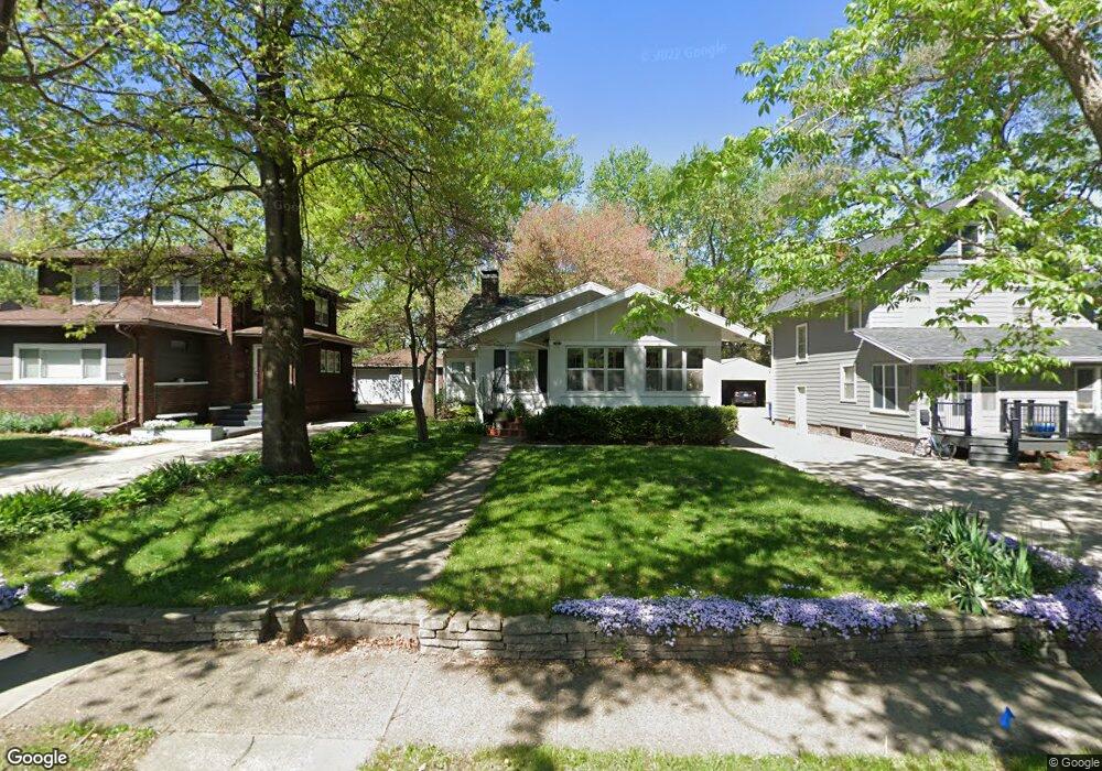 1084 45th St, Des Moines, IA 50311 - photo 1