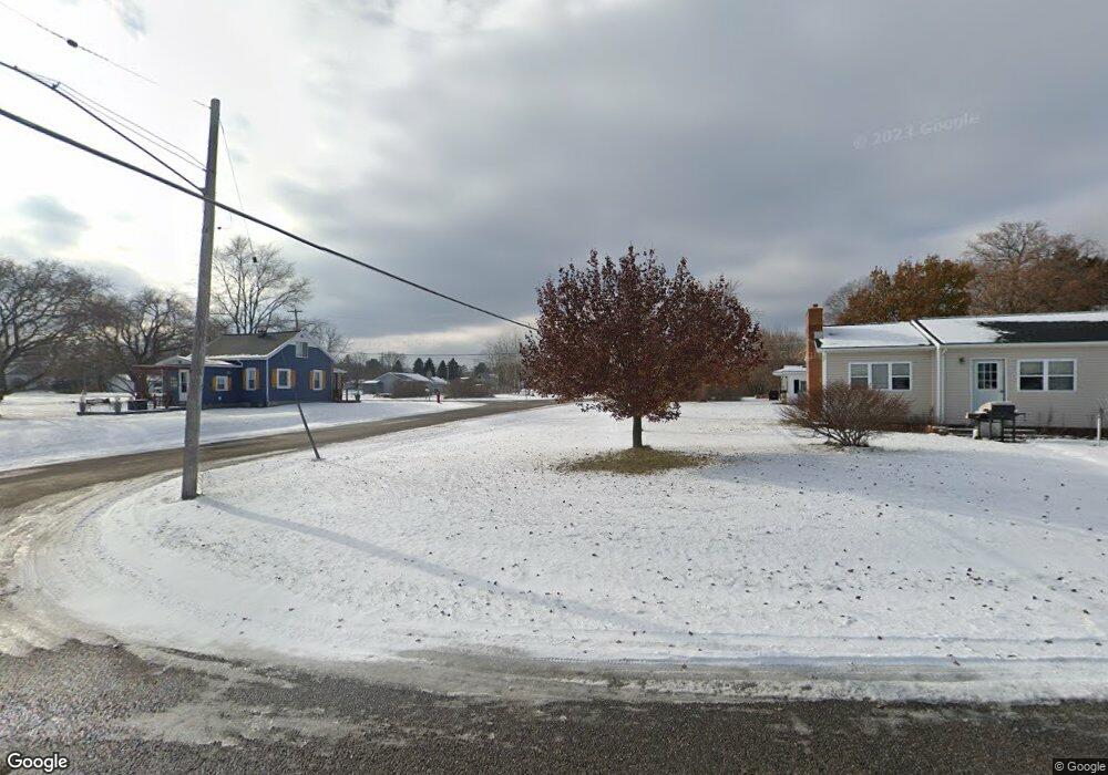 118 2nd St N, Oscoda, MI 48750 - photo 1