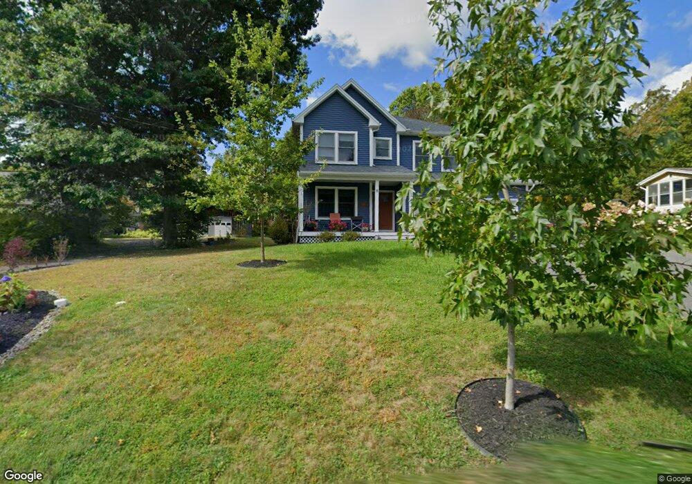 8 Hinckley St, Florence, MA 01062 - photo 1