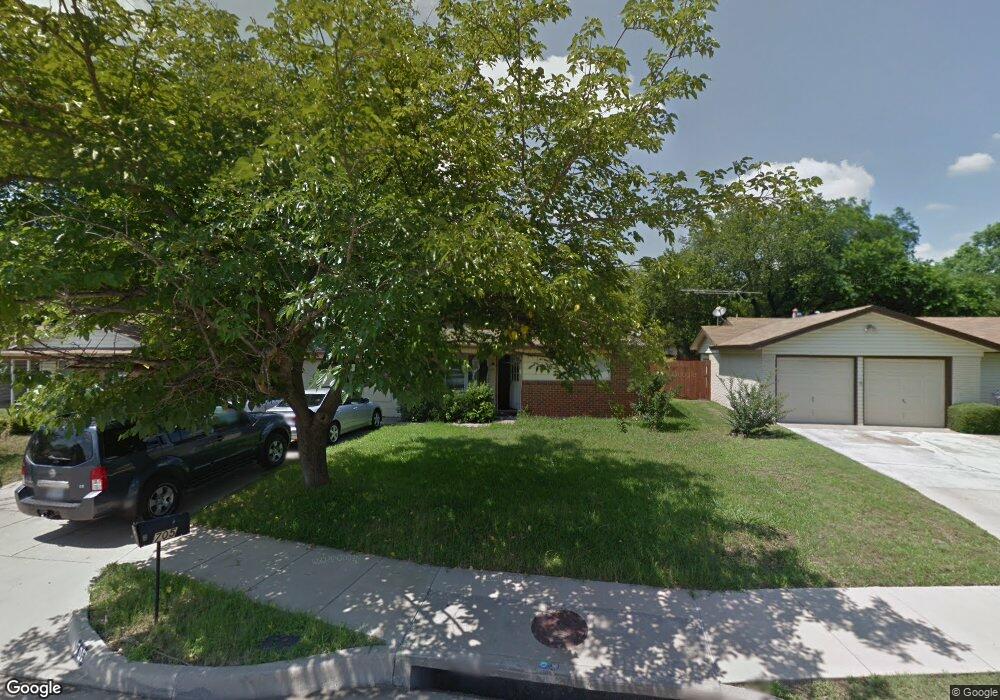 705 Brookfield Dr, Hurst, TX 76053 - photo 1