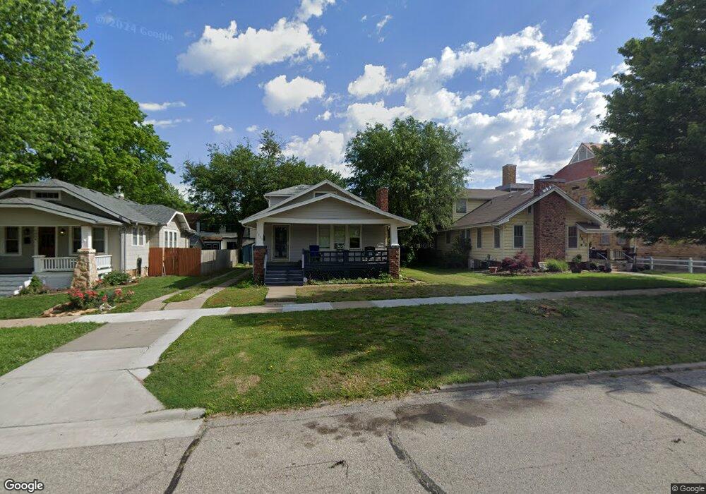 1920 SW 13th St, Topeka, KS 66604 - photo 1