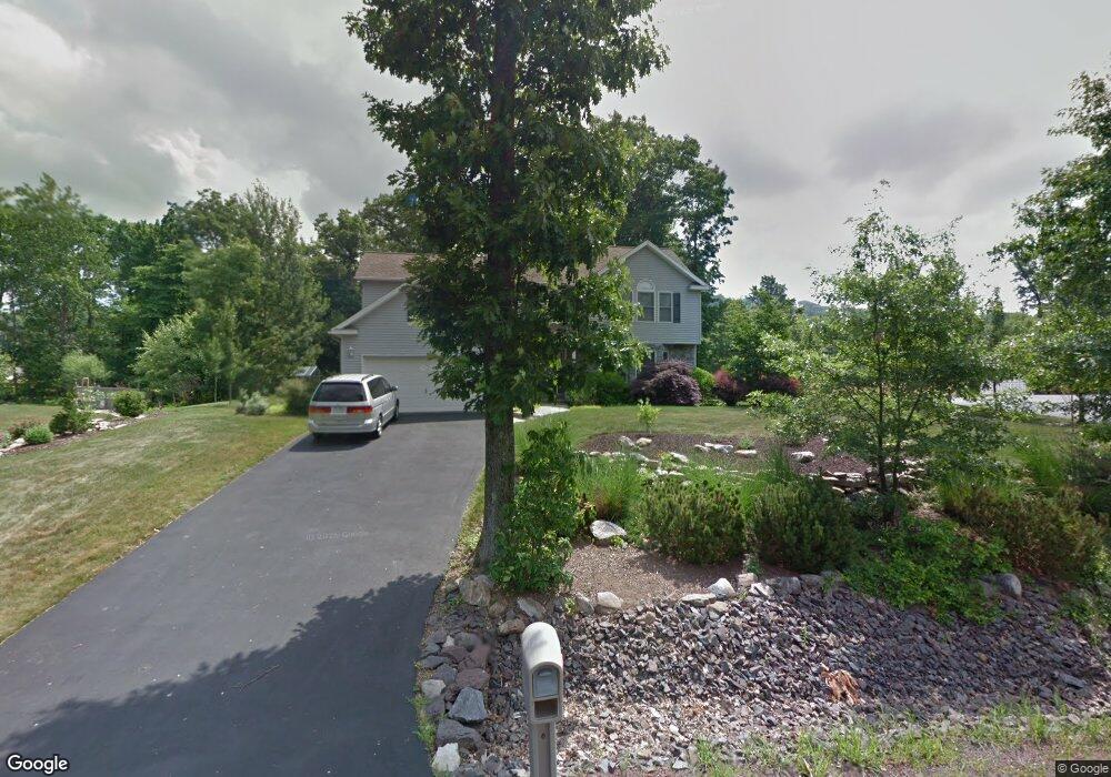 49 Fieldstone Way, Mountain Top, PA 18707 - photo 1