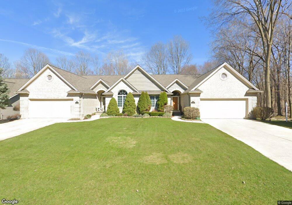 2020 Crystal Wood Trail unit 19, Flushing, MI 48433 - photo 1