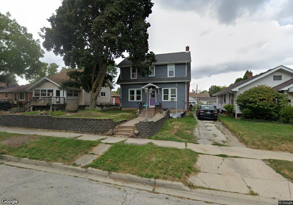 2104 Lloyd Ave, Waukegan, IL 60085 - photo 1