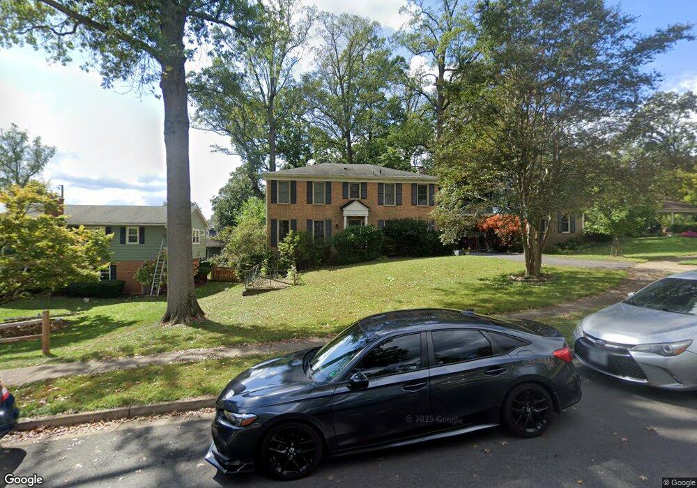 2348 Greenwich St, Falls Church, VA 22046 - photo 1