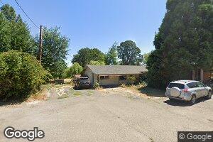 242 W Jefferson St, Carlton, OR 97111