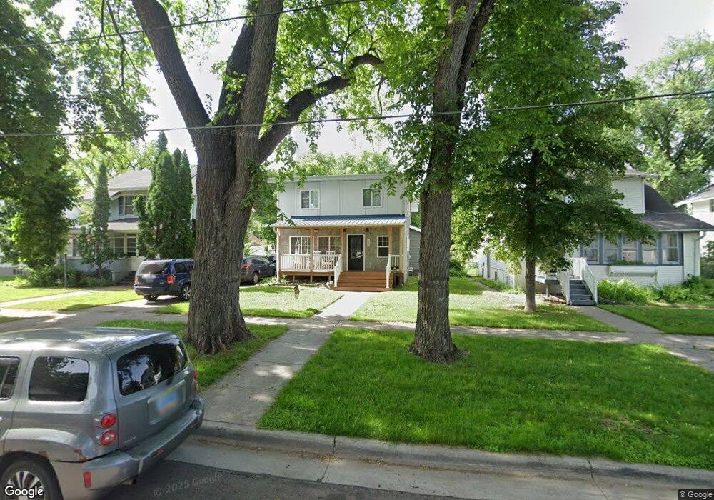 1330 10th Ave S, Fargo, ND 58103 - photo 1