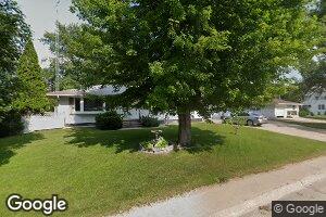 607 N 3rd St, Plainview, NE 68769