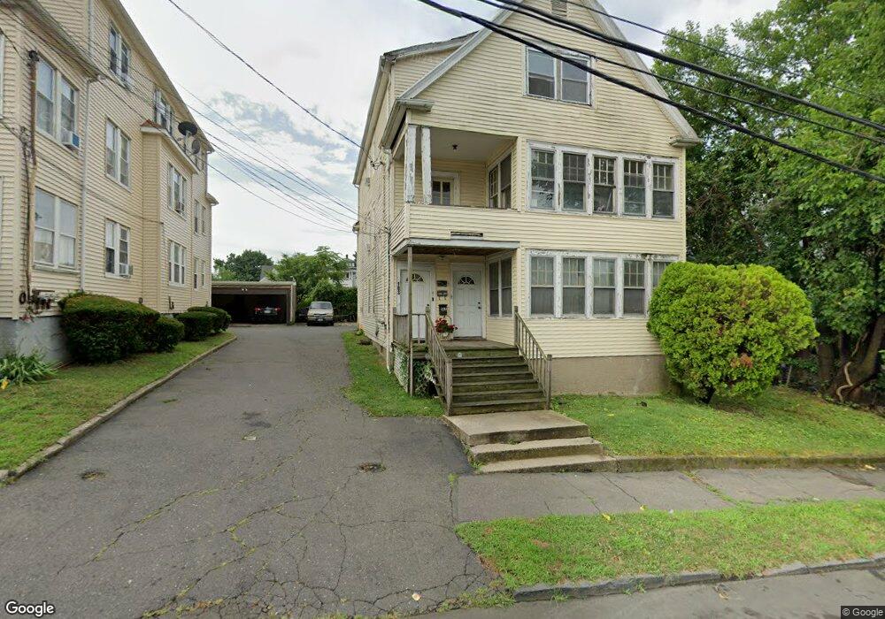 183 Whittier St unit 1ST F, Bridgeport, CT 06605 - photo 1