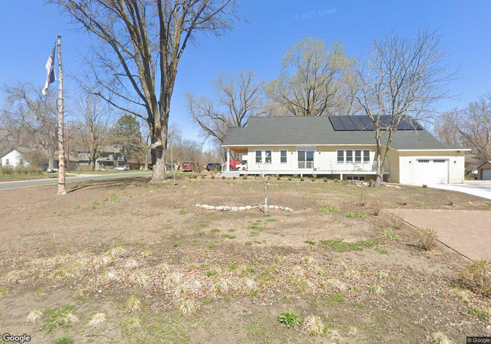 1666 Howard Ave, Maple Plain, MN 55359 - photo 1