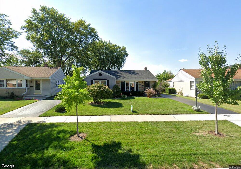 1372 Dennis Place, Des Plaines, IL 60018 - photo 1