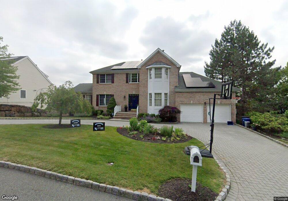 31 Mountain Dr, West Orange, NJ 07052 - photo 1