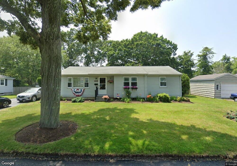 64 Foxhill Ave, Bristol, RI 02809 - photo 1