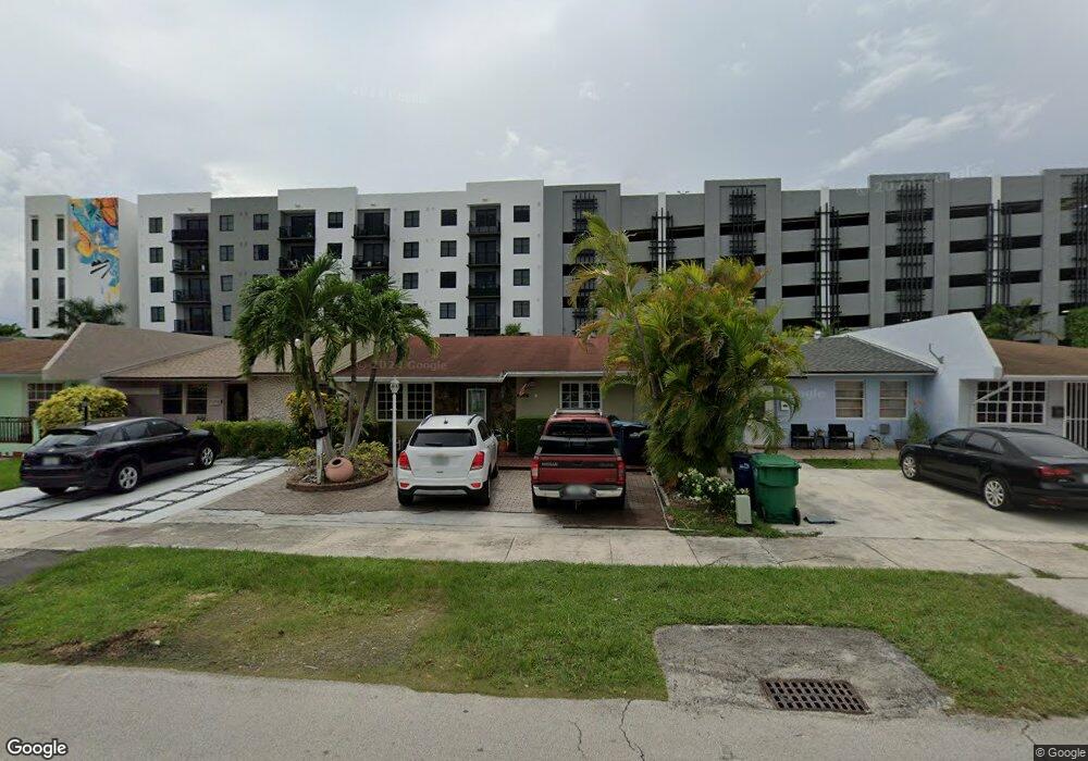 4306 SW 69th Ave, Miami, FL 33155 - photo 1