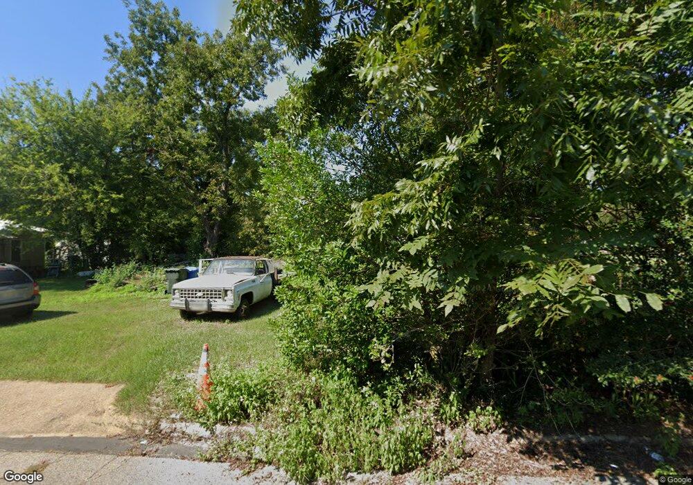 511 Spellman St, Dothan, AL 36303 - photo 1