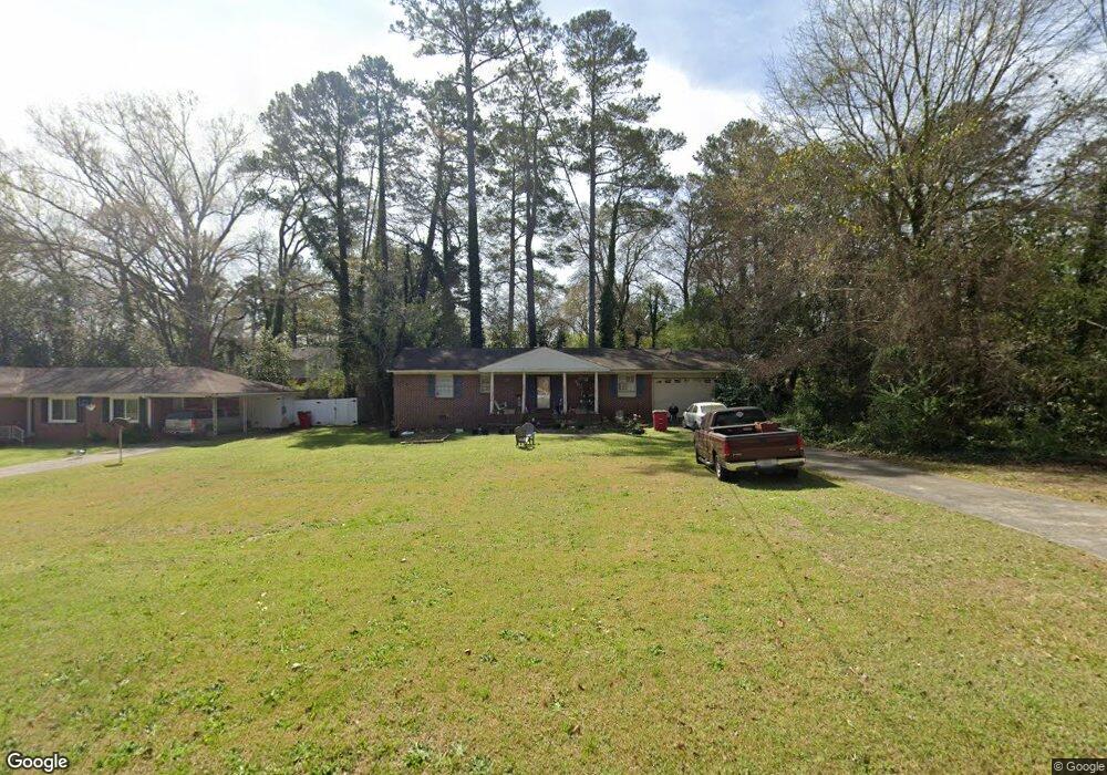 1041 Newport Rd, Macon, GA 31210 - photo 1