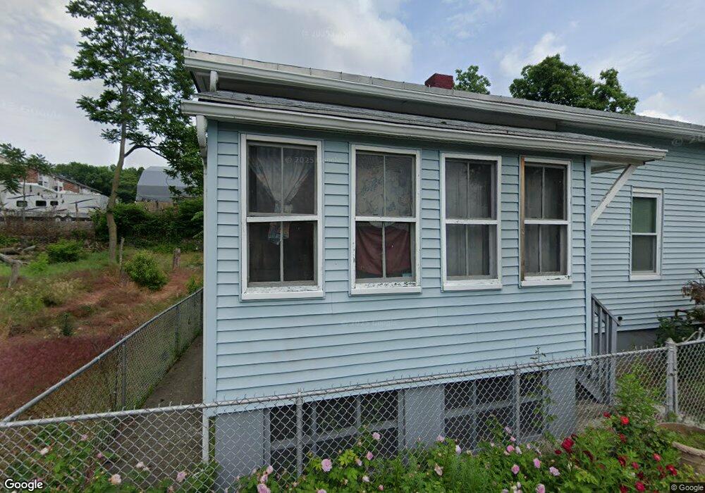 4A Powers Ct, Worcester, MA 01605 - photo 1