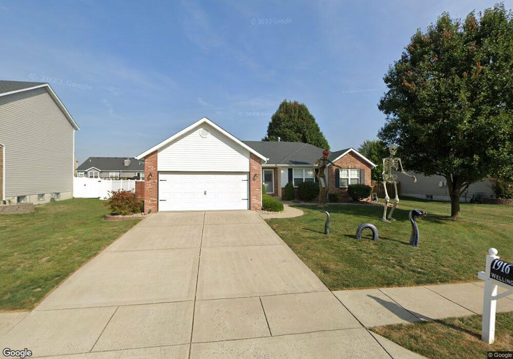 1916 Wellington Ln, Maryville, IL 62062 - photo 1