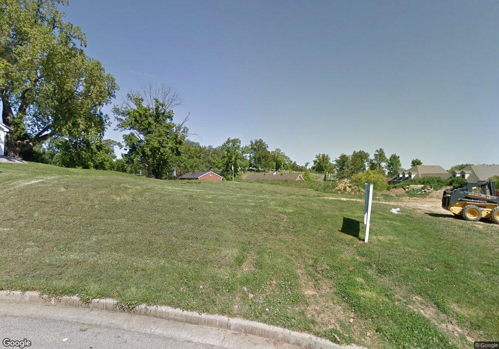 8204 Wyngate Cir, Newburgh, IN 47630 - photo 1