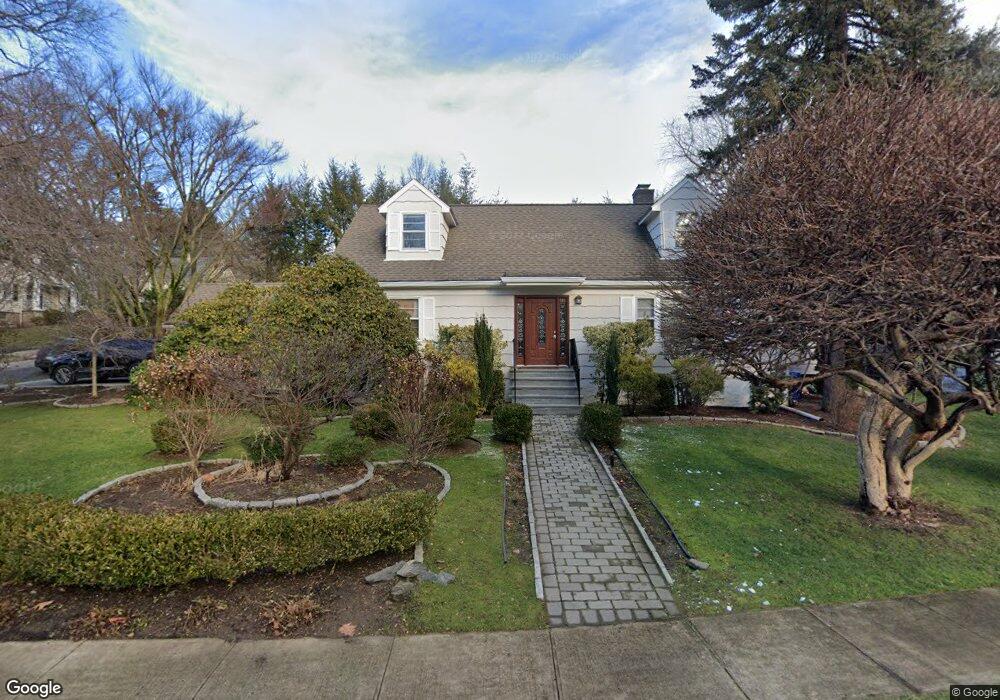 181 Ellison Ave, Bronxville, NY 10708 - photo 1