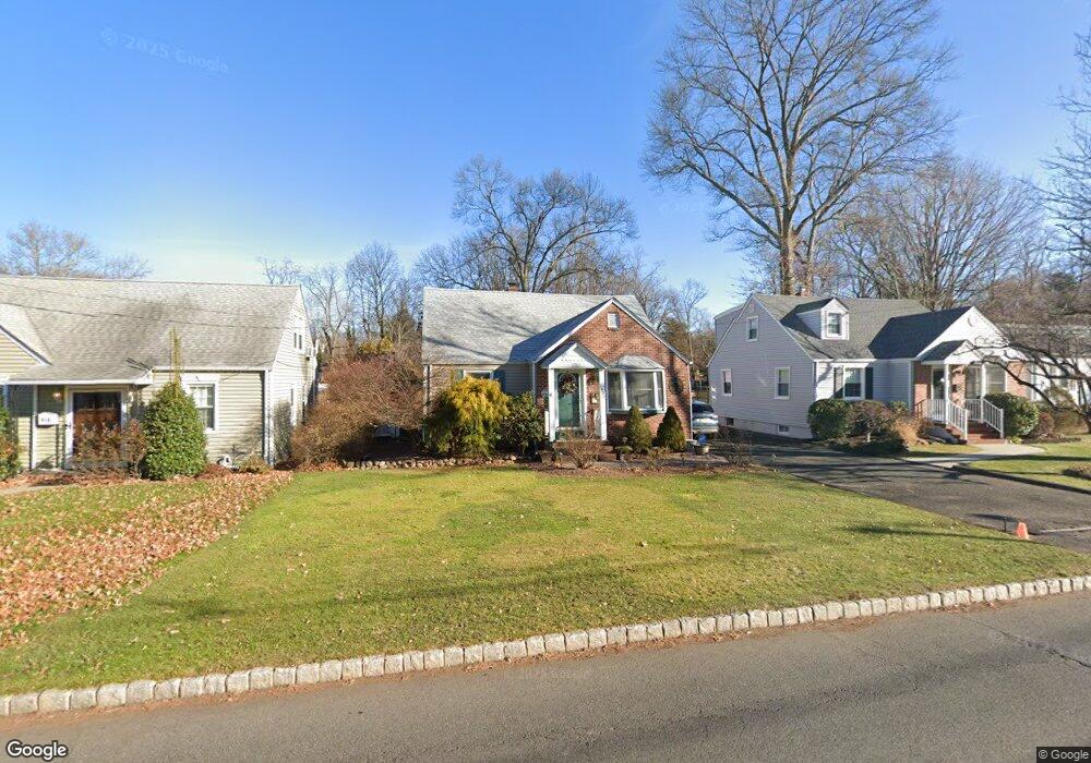 421 Jerusalem Rd, Scotch Plains, NJ 07076 - photo 1