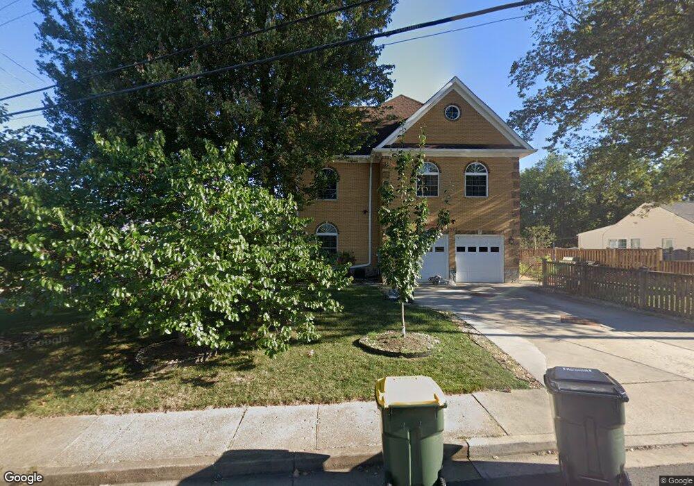 7527 Lisle Ave, Falls Church, VA 22043 - photo 1