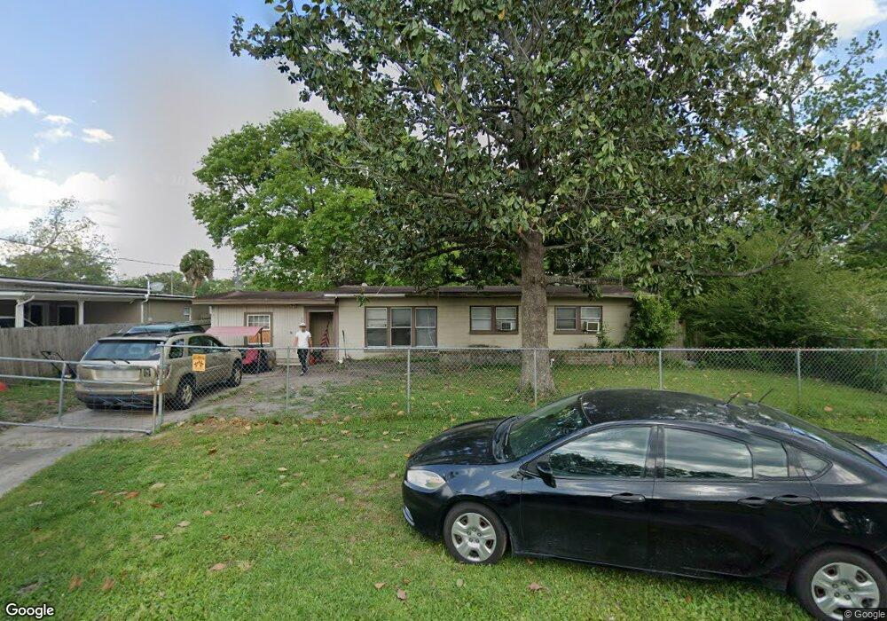 5325 Batley Rd, Jacksonville, FL 32210 - photo 1