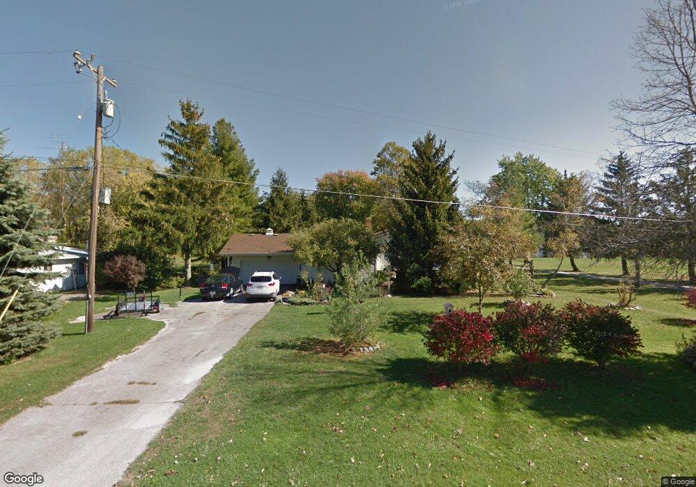 5061 Nichols Rd, Swartz Creek, MI 48473 - photo 1