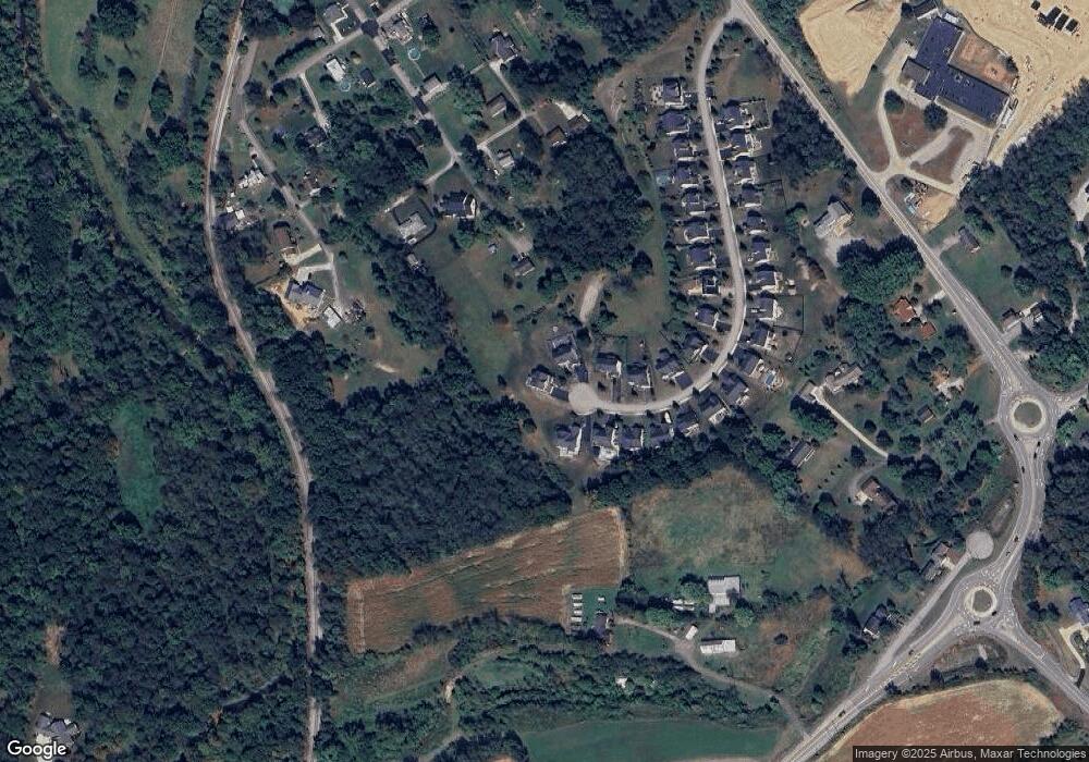 136 Highcroft Cir, Eighty Four, PA 15330 - photo 1