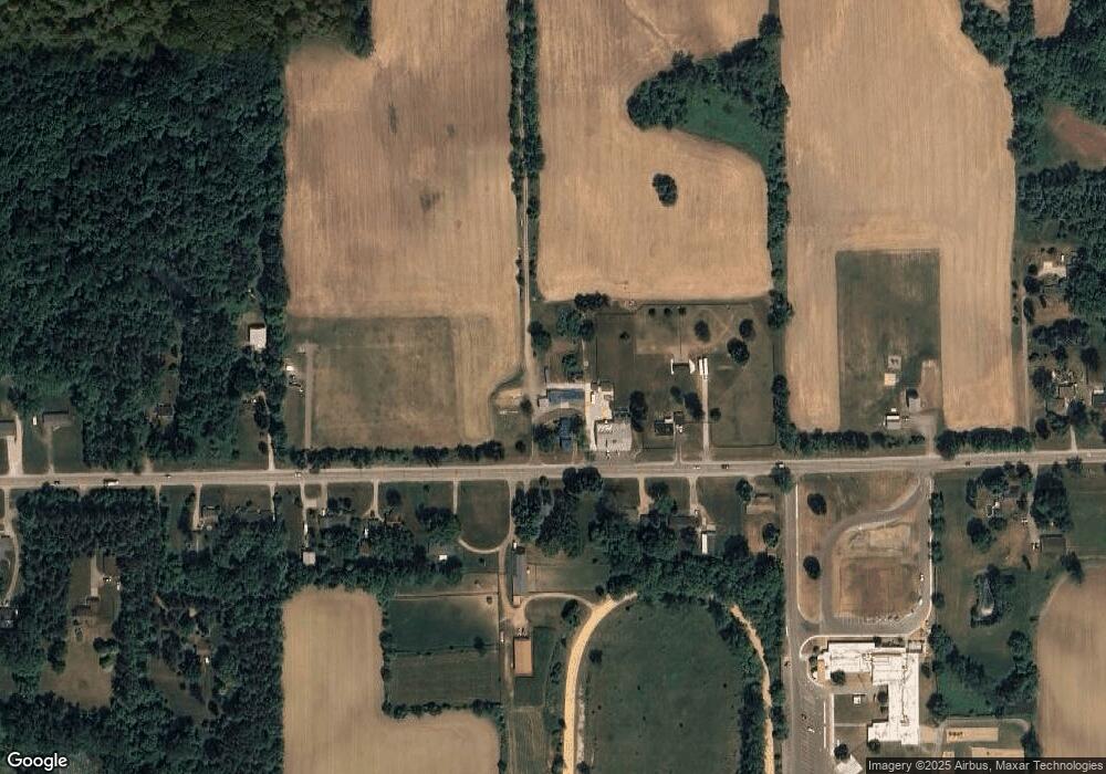 9203 E Coldwater Rd, Davison, MI 48423 - photo 1