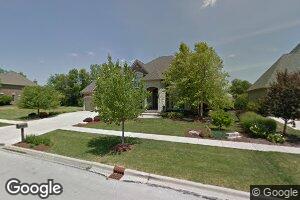 107 Mitchell Cir, Wheaton, IL 60189