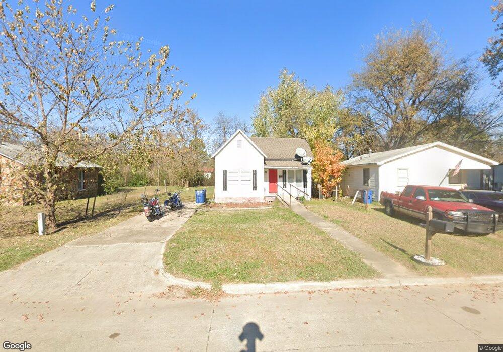 235 W Kiowa Ave, McAlester, OK 74501 - photo 1