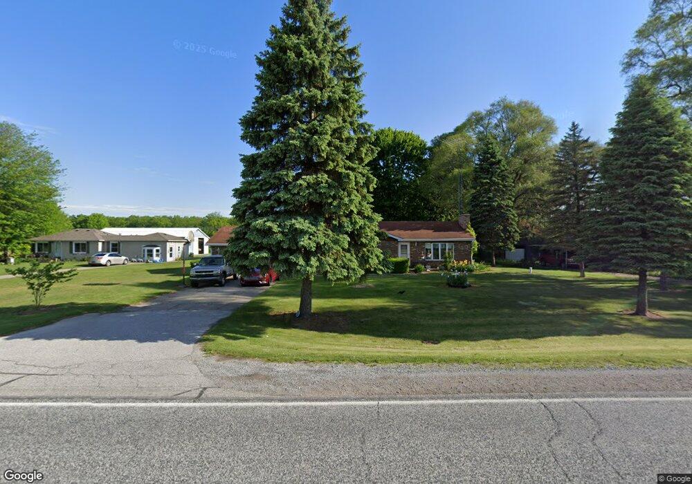 11941 Birch Run Rd, Birch Run, MI 48415 - photo 1