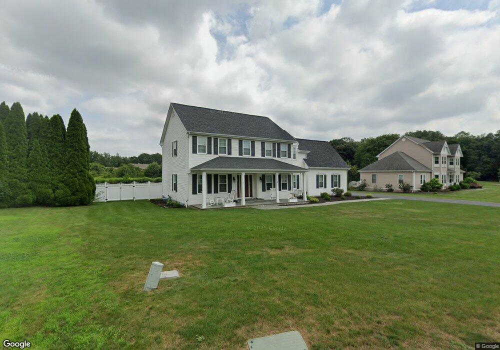 4 Saddlebrook Dr, Wallingford, CT 06492 - photo 1