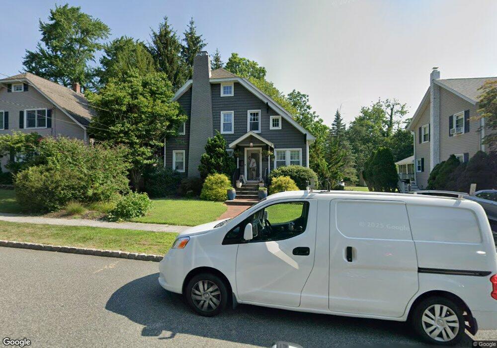 24 W Maple Ave, Allendale, NJ 07401 - photo 1