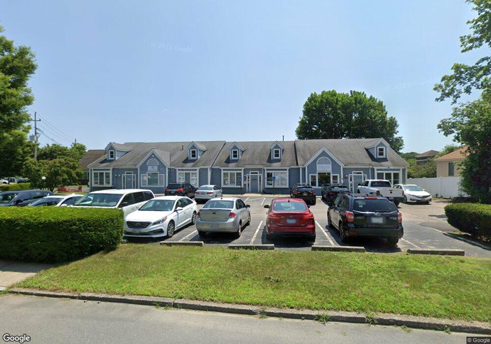 282 County Rd, Barrington, RI 02806 - photo 1