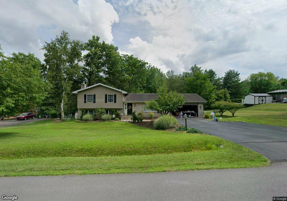 1402 Treeline Dr, Bloomsburg, PA 17815 - photo 1