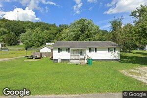 320 Jefferson St, Bancroft, WV 25011