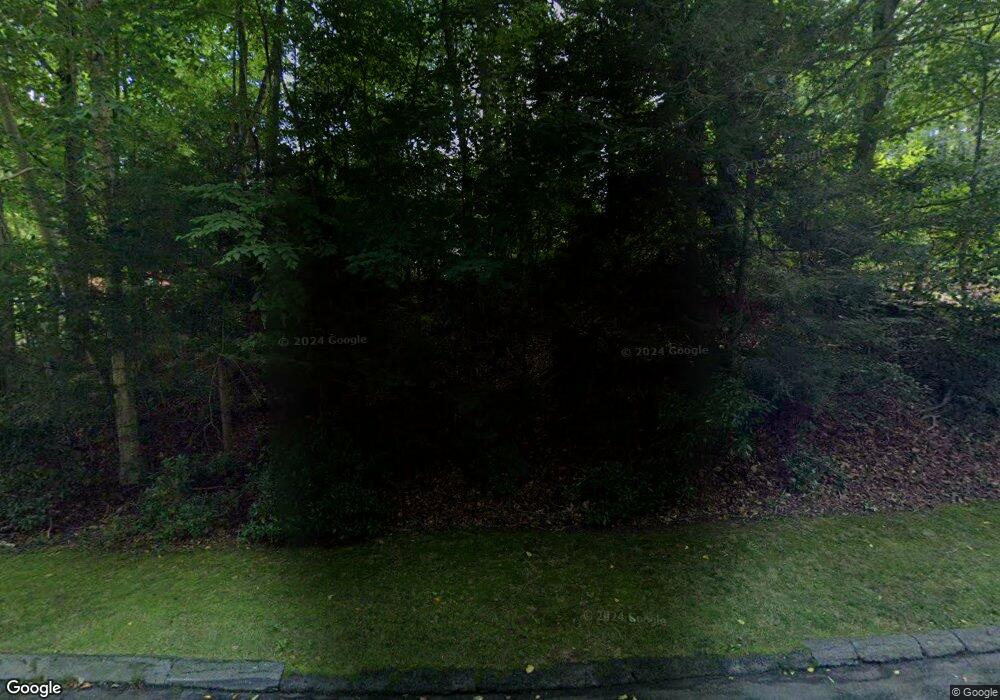 569 Northwood Dr, Guilford, CT 06437 - photo 1