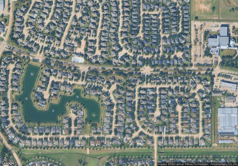 8810 Redleaf Hollow Ct, Houston, TX 77095 - photo 1