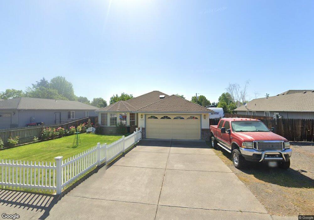 1245 N Modoc Ave, Medford, OR 97504 - photo 1