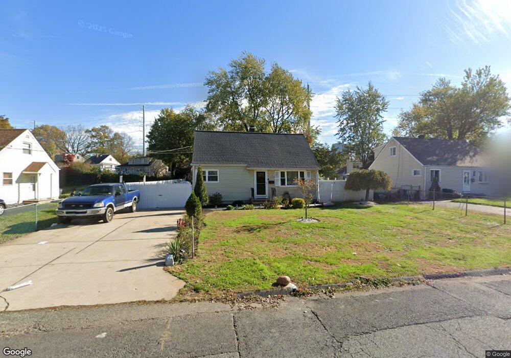 55 Tunison Rd, New Brunswick, NJ 08901 - photo 1