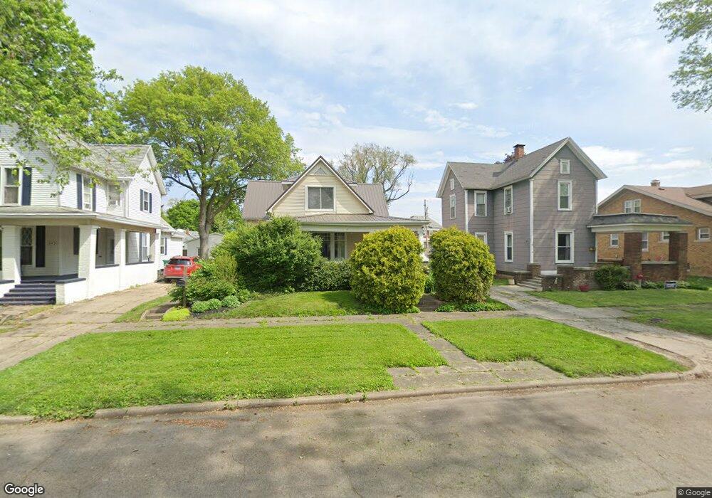 2312 Prairie Ave, Mattoon, IL 61938 - photo 1