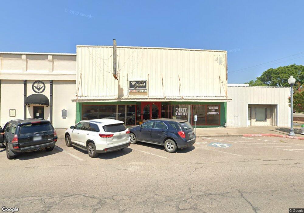 519 N Main St, Bonham, TX 75418 - photo 1