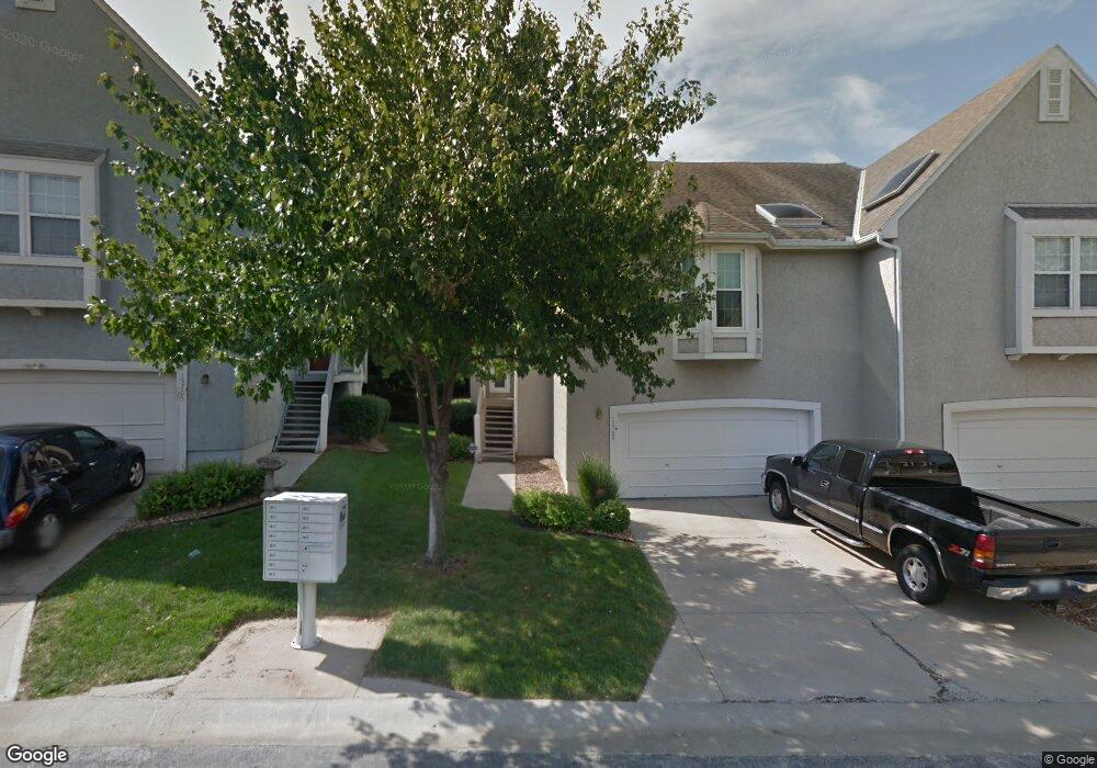 15709 W 90th Ct, Lenexa, KS 66219 - photo 1