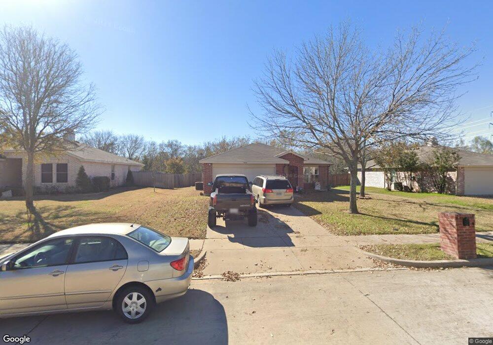 9004 Seven Oaks Ln, Denton, TX 76210 - photo 1