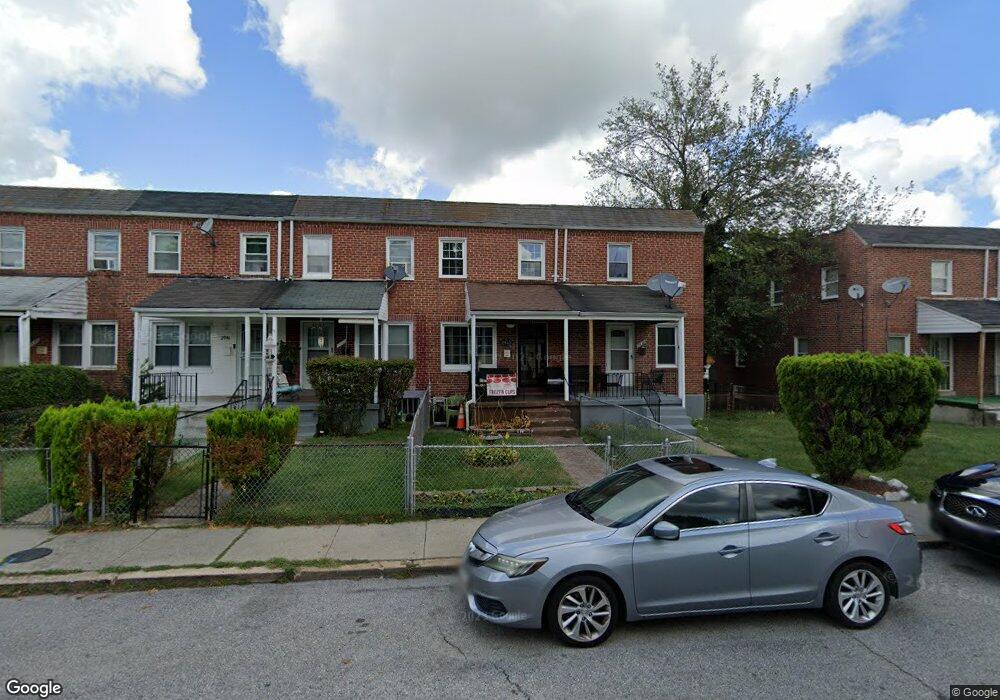 2940 Edgecombe Cir N, Baltimore, MD 21215 - photo 1